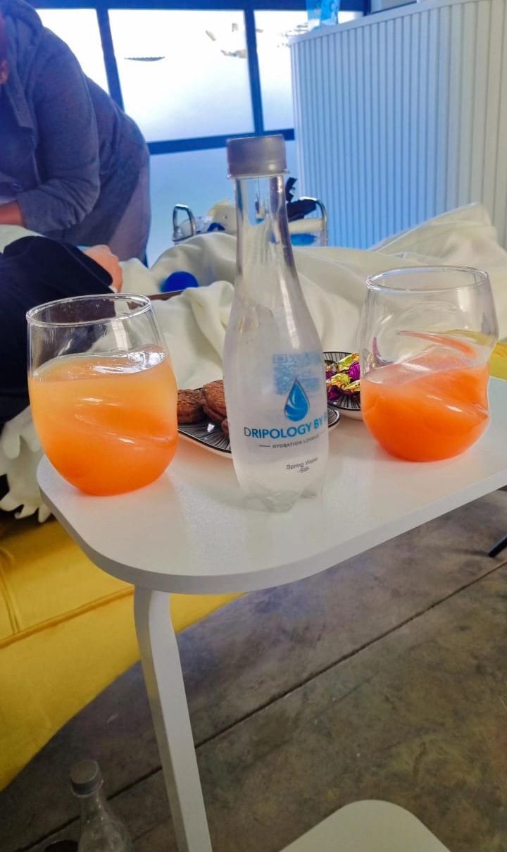 2132f33c969f4fc2ae770344f70c73-dripology-by-bev-inspiration-817bbfce9b924d8aaa463d2662cf57-booksy